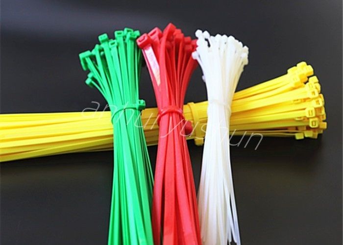 600 mm Cable de nylon de bloqueo automático corbatas de plástico Rango de temperatura -40°C a 85°C 100pcs/bolsa