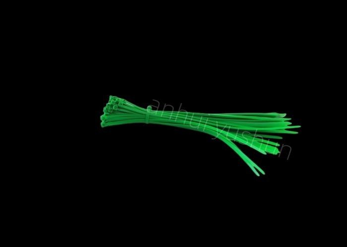 Alta resistencia de plástico de nylon de cable de corbata Rango de temperatura de -40 ° C a 85 ° C Resistencia a la tracción 18 libras